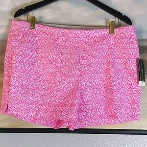 NWT Counterparts Pink and white Super Stretch Shorts Size PXL